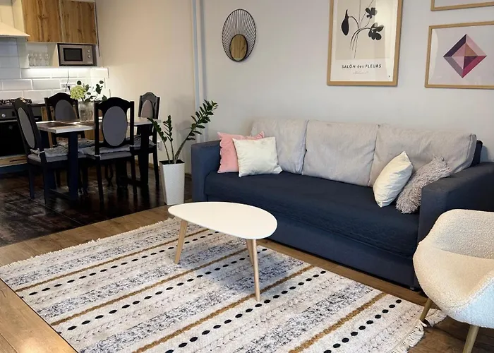 Vip Avalon Apartmán Lvov